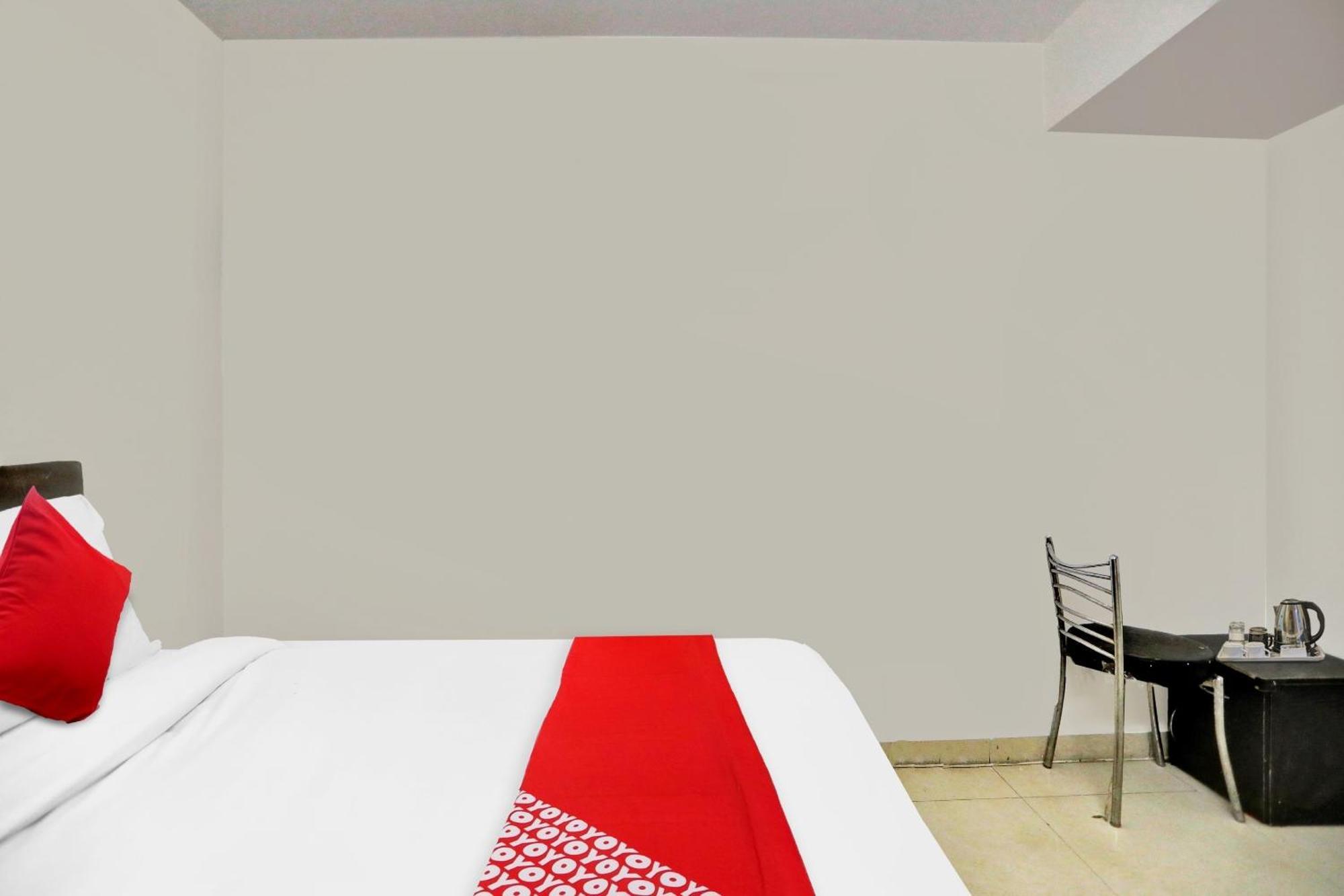 O Kalkaji Delhi Hotel 4*